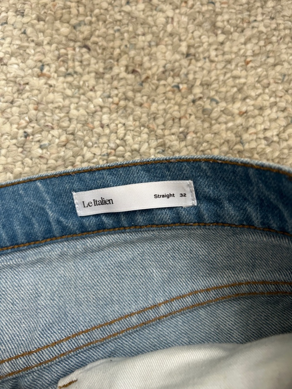 Frame Straight-Leg Jeans - Picture 6 of 10